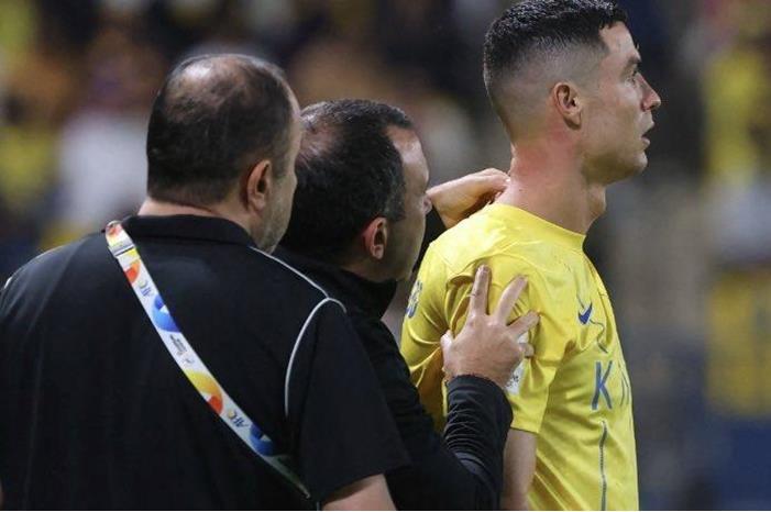 54612-اصابة-رونالدو-(1)