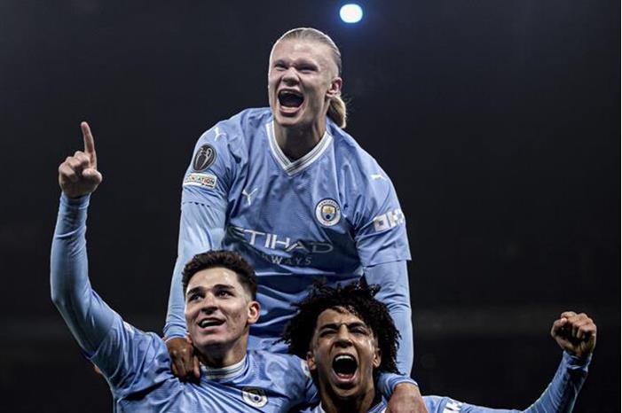 هالاند يكتب تاريخا جديدا في دوري الأبطال 6566cbaf4236040ade39523f