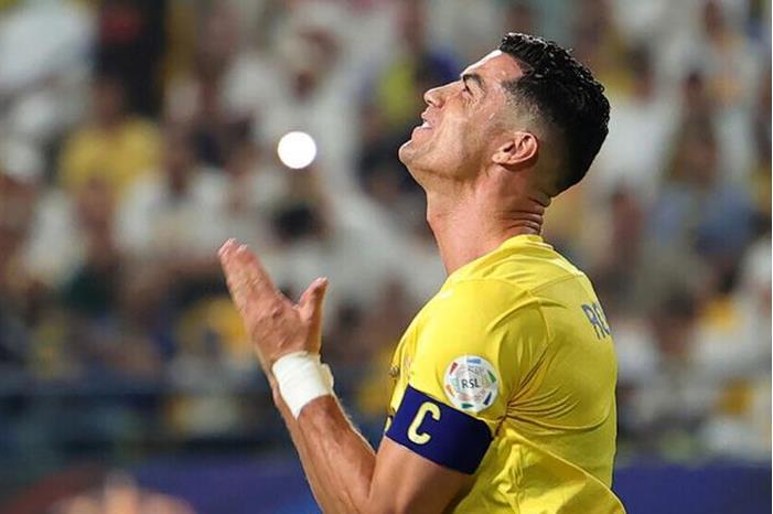 656738f24236041f815c9f5c