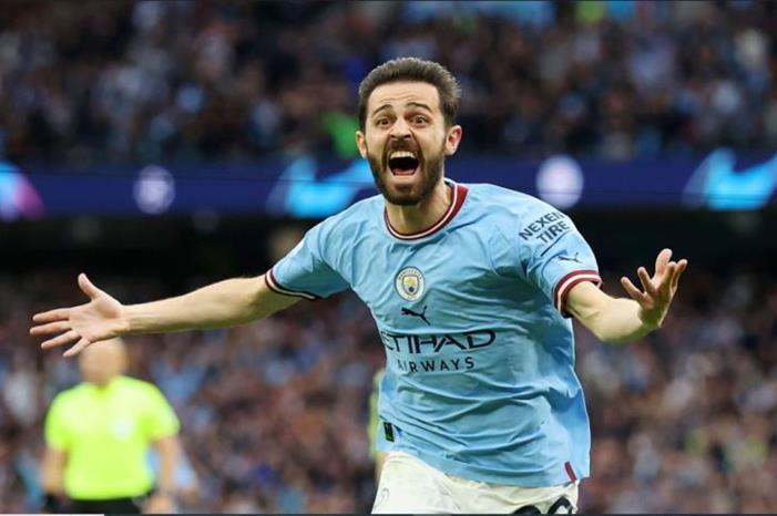 أسطورة مانشستر سيتي! برناردو سيلفا صفقة جوارديولا الأفضل الصيف الماضي! دا2023_5_17_22_41