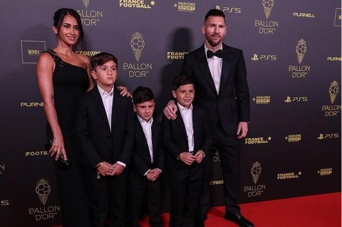 654a42b84236045f925a6369