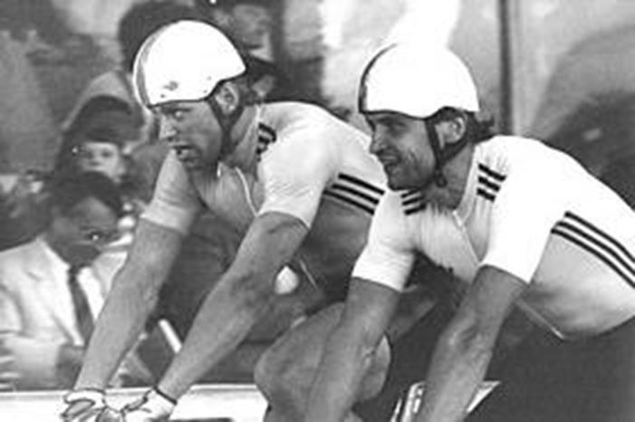 Bundesarchiv_Bild_183-1985-0819-028,_Michael_Hübner,_Lutz_Heßlich