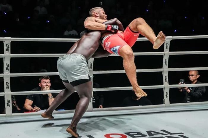 672f9cd94c59b769a6678aad