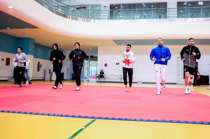 b3f8016b-b6cc-4cae-912b-22bc3d1c43a2