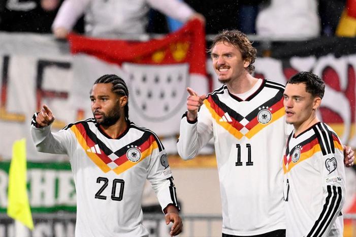 AFP__20251114__84444M8__v1__MidRes__FblWc2026EurQualifierLuxGer_000450