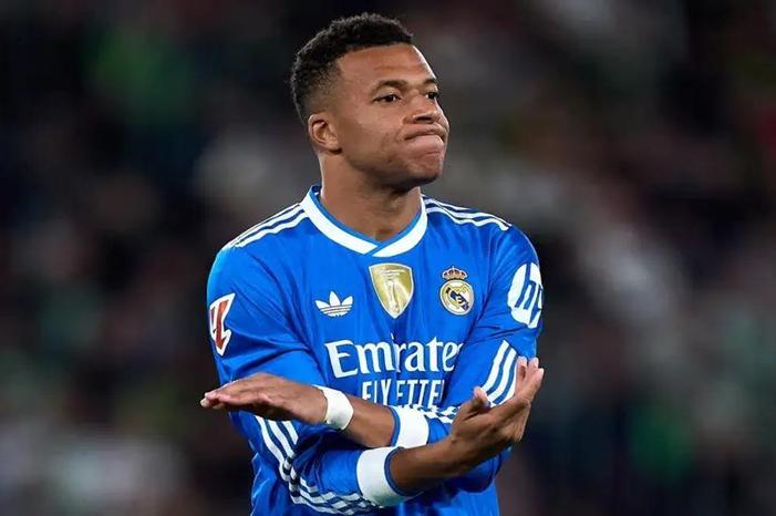 7717531f-3e63-4a11-a762-f056a8822402