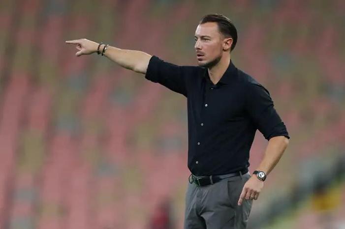 f2700c2c-618a-421e-aa7a-d5e5c32bacb6