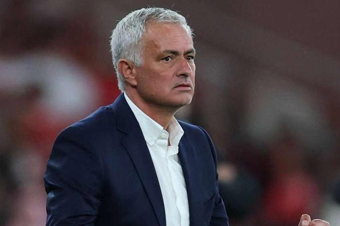 fdee00e2-6c2a-439b-8319-f28a955ce5cb