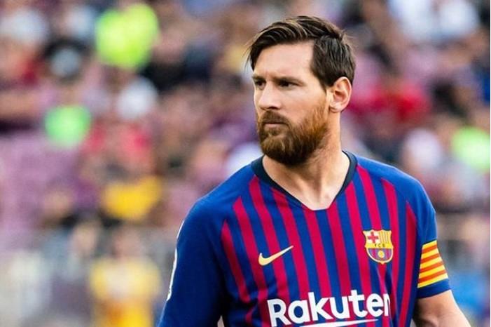 تعليق صادم من ميسي على تسريب عقده مع برشلونة messi-new (Custom)