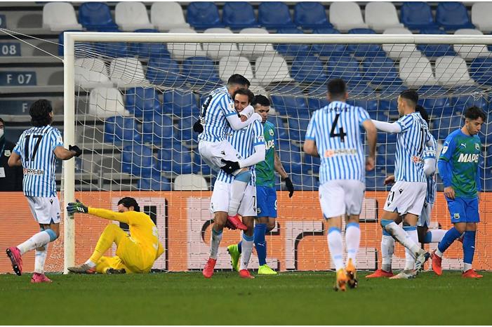 XxgJ0c6D25DF77-5BD7-4850-9747-017E34396536