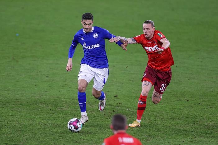 1174068-شالكه-ضد-كولن-(4)