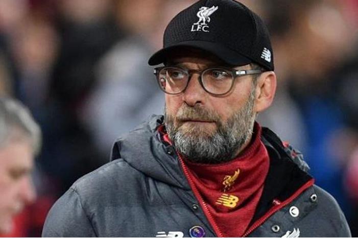 بعد خسارته.. كلوب يفضح مشاكل ليفربول علناً! 99-135205-liverpool-3-choices-klopp_700x400