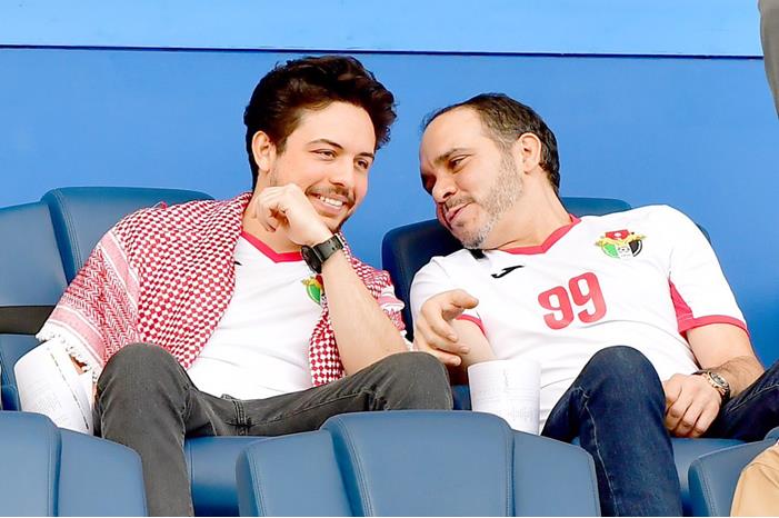 ولي العهد يتكفل بمعسكر النشامى التحضيري لتصفيات كأس العالم DxWfTcDXgAAA9NL