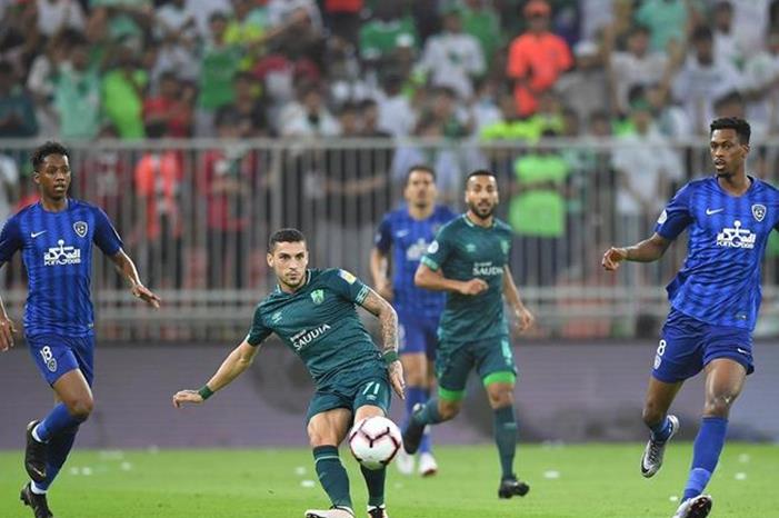الأهلي يحسم صفقة شتوية ترعب الهلال 156294