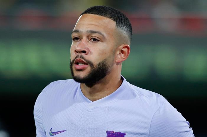 1641427104_Barca-Memphis-Depay-is-no-longer-a-must-for-Xavi