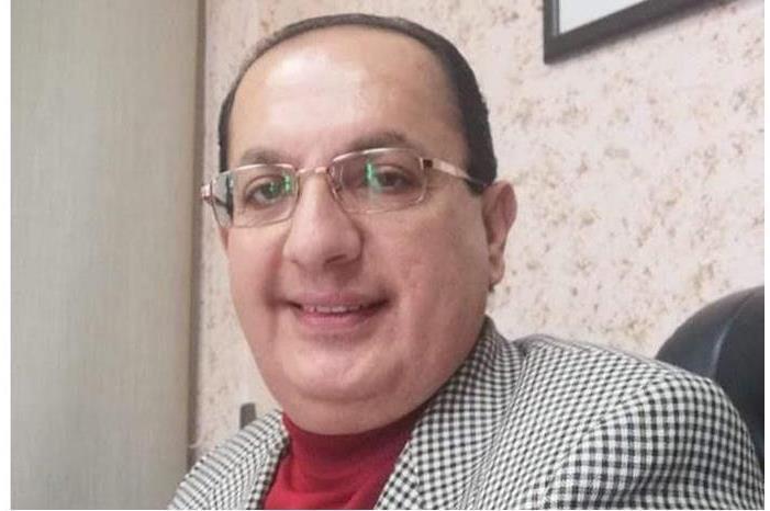 12022117552142707594