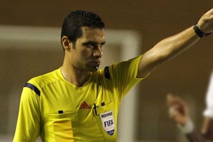 تعافي الحكم محمود البنا من كورونا 4298banna28561