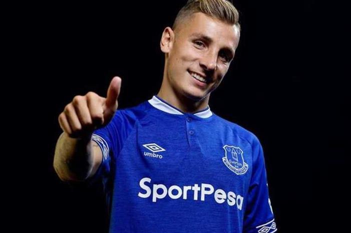 لوكاس-دين-ينضم-إلى-فريق-أستون-فيلا-1280x720