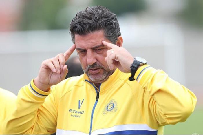 روي فيتوريا يحسم موقفه من عرض الفتح السعودي مدرب-النصر