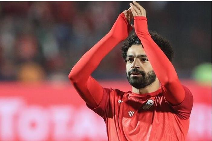 صلاح يغرد قبل ساعات من الإعلان عن الفائز بجائزة أفضل لاعب في العالم 61e516344c59b71f30306674