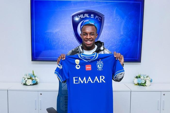 الهلال يشتري عقدي سعود عبدالحميد وعبدالإله المالكي من الاتحاد saud-1200x675