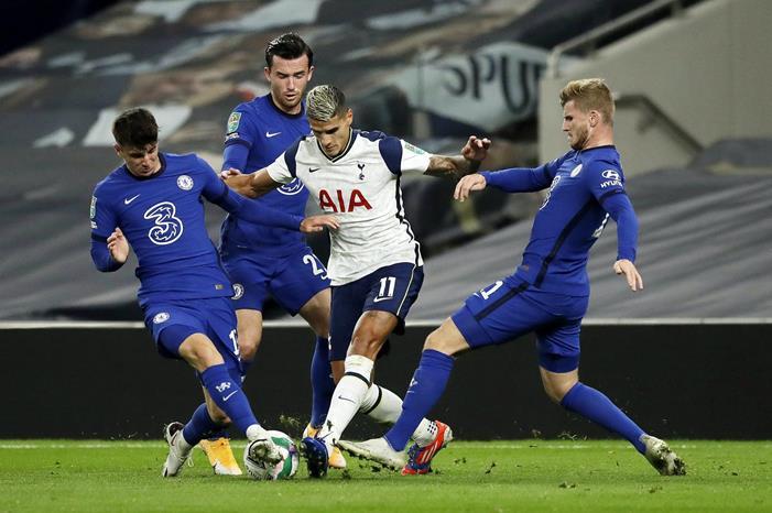 لوكاكو يتحدى كين في التشكيل المتوقع لديربي لندن توتنهام-تشيلسي-1