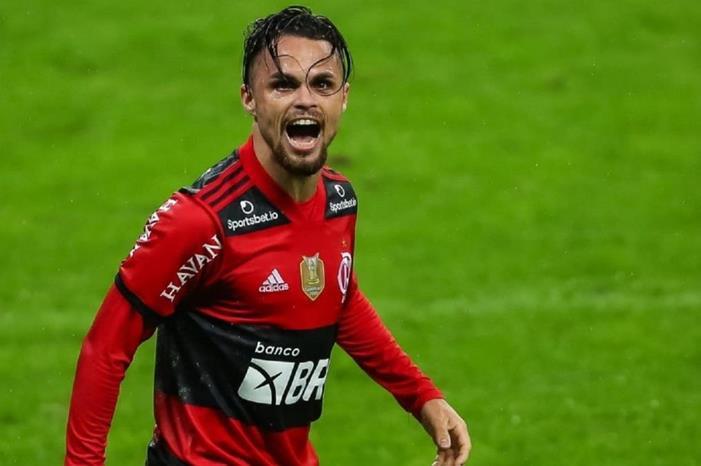 سبب تأخر إتمام صفقة انتقال ميشيل لنادي الهلال Michael-3-1200x675