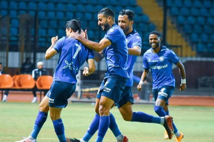 سموحة يهزم الأهلي بثلاثية نظيفة بكأس الرابطة المصرية 8895