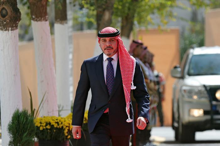 2018-10-14T000000Z_698903205_RC1EE9C4E270_RTRMADP_3_JORDAN-PARLIAMENT