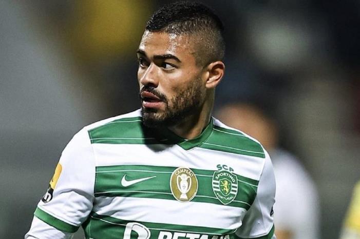 الأهلي السعودي يوقف المفاوضات لشراء تاباتا FKMIz3JXoAM26ie-1200x675