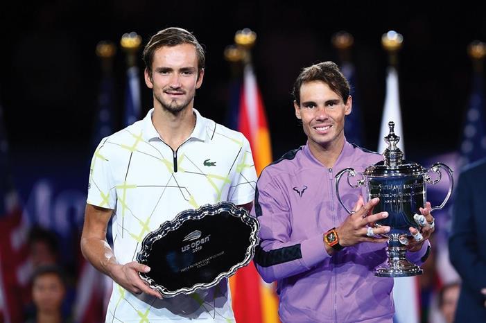 نادال يواجه ميدفيديف في نهائي أستراليا للتنس INAF_20190909202749799