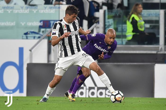 هل-ينتقل-بنتانكور-الى-برشلونة