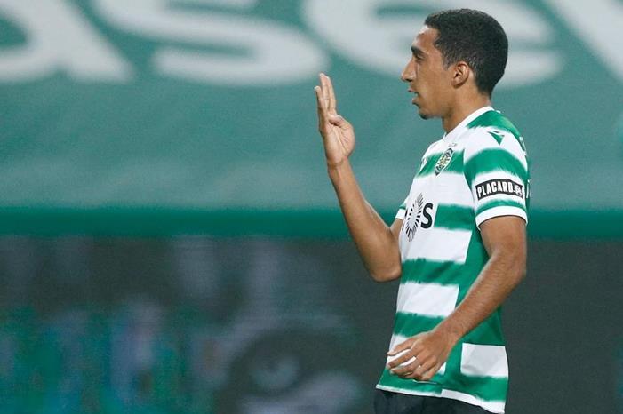 شتوتجارت يدعم صفوفه من لشبونة EuGCGRfXcAYzS5z