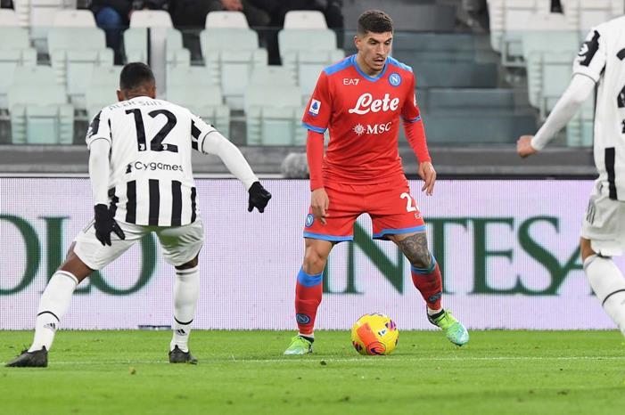 يوفنتوس يتعادل مع نابولي في قمة الدوري الإيطالي 300276-يوفنتوس-ضد-نابولي-(4)