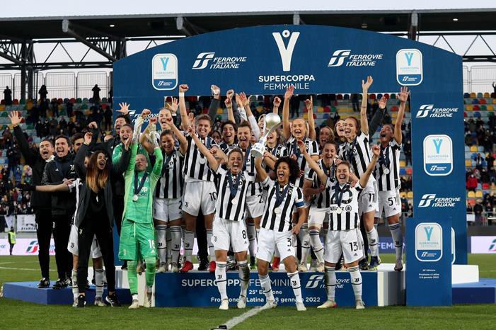 juventus-v-ac-milan-women-supercup-final-scaled