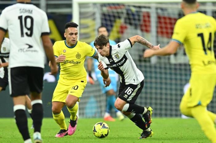 انتر ميلان يتأهل إلى ربع نهائي كأس إيطاليا 3957987_1673389467