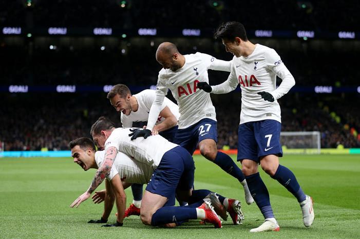 التشكيل الرسمي لمباراة توتنهام وأستون فيلا في الدوري الإنجليزي 1281622-FEvHPS4WUAIW29K