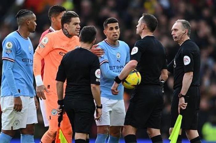 على الرغم من التكنولوجيا والفار لكن الجدل عن التحكيم لا زال مستمرا bf2cee10-55e6-4700-9800-3704d2727d21