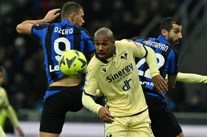 إنتر-ميلان-يفلت-من-كمين-فيرونا-بفوز-صعب-في-الدوري-الايطالى