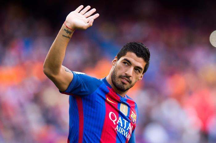 سواريز يهنئ برشلونة على طريقته cf6cddaccc5aa91aad739f5ed55a7edbe3913149