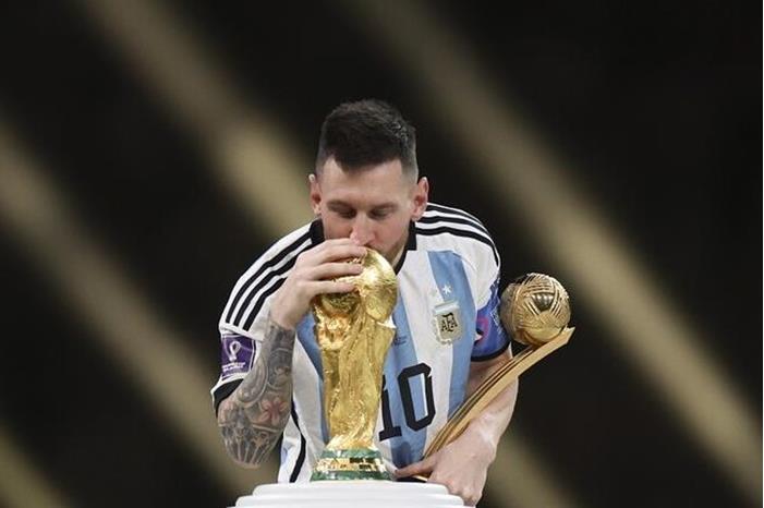 63b0bcda42360444a474836b