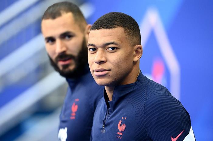 60cf13c84c59b7082f444bdf