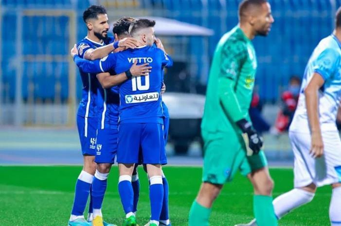 الهلال يفوز على أبها بالدوري السعودي 1