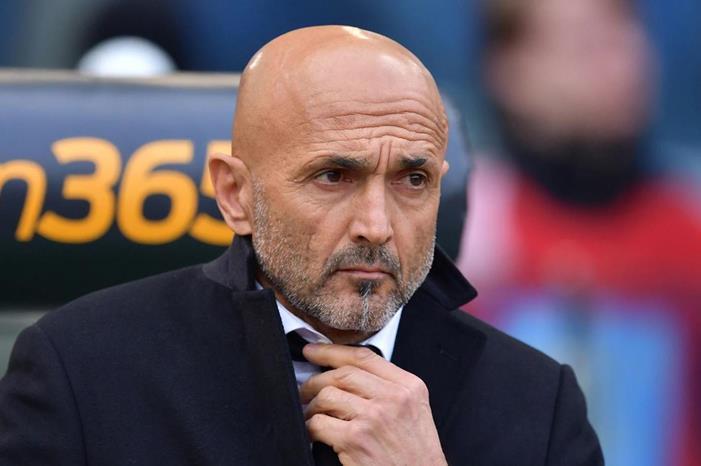 مدرب نابولي يكشف سر القضاء على الذئاب 2