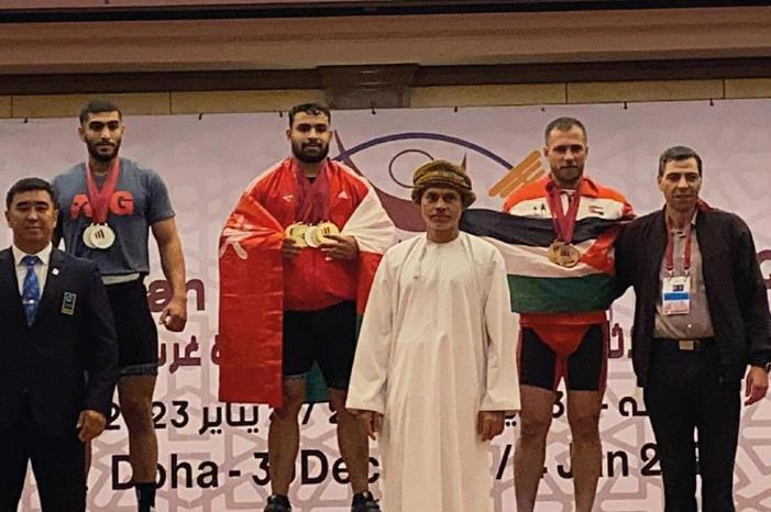 main_image63b4373433e0f