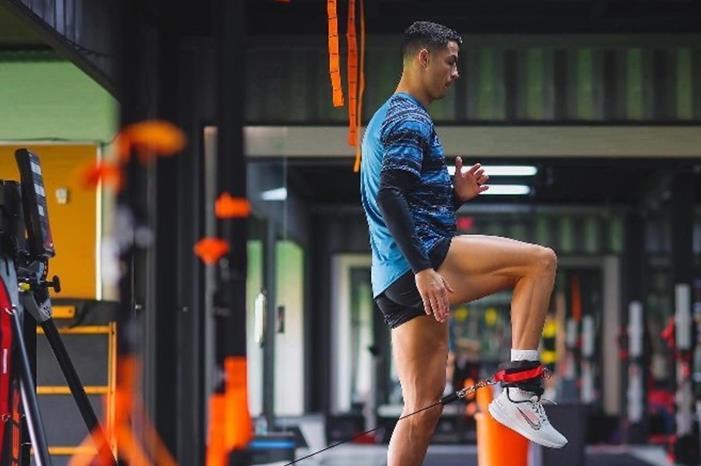 رونالدو يتدرب دون توقف 8807945_1673125104