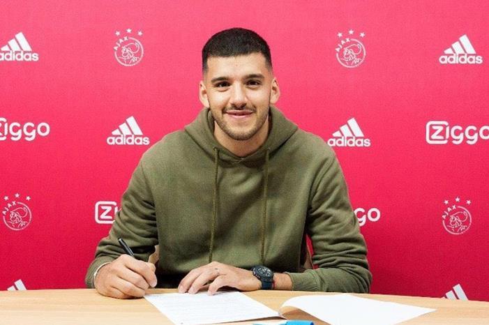 أياكس يضم الحارس الأرجنتيني رولي large_20230107191556_1673108156.3069