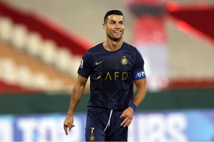 رونالدو يحقق شروط الحصول على الإقامة المميزة الدائمة في السعودية 265209