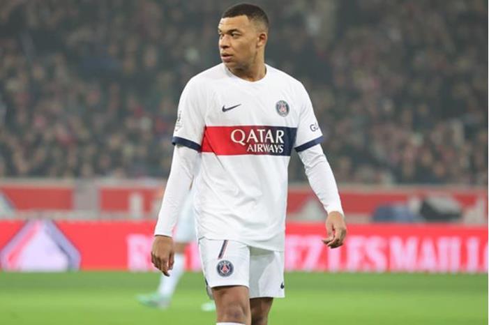 مبابي يشترط راتبا ضخما لقبول عرض ريال مدريد 65a150b64c59b713a91f4781