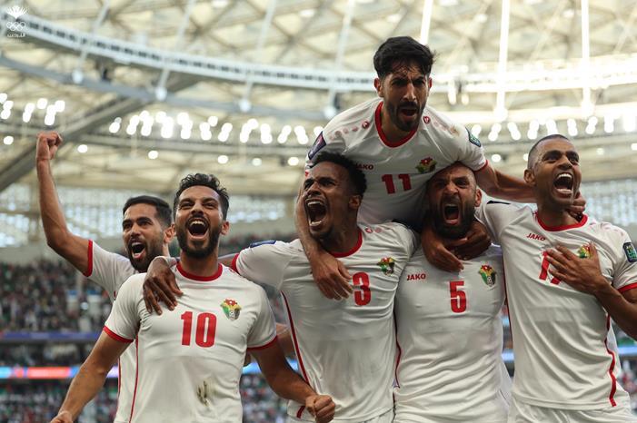 النشامى يتعادل مع كوريا الجنوبية بأمم آسيا GESTSxKXgAAH_NU